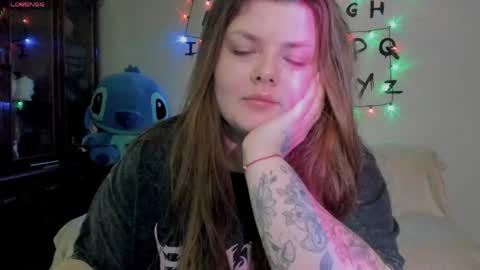 Snapshot of fiery__lady_ chatting on April 18, 2026, 10:52 am Evita online show from April 18, 2026, 10:52 am