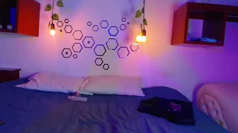 Snapshot of fieryduox chatting on November 24, 2025, 2:00 am fieryduox online show from November 24, 2025, 2:00 am