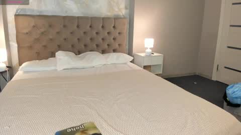 Filla online show from April 9, 2026, 3:06 am