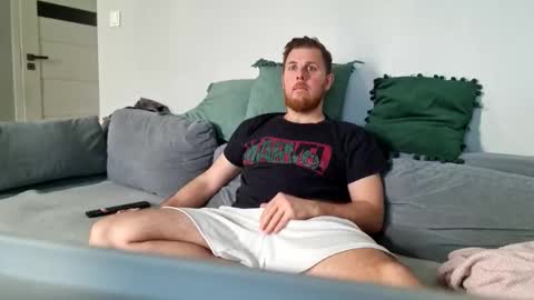 Snapshot of fikol123 chatting on March 3, 2025, 10:17 am fiolkamil online show from March 3, 2025, 10:17 am