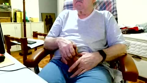 filhober online show from August 5, 2026, 1:52 am