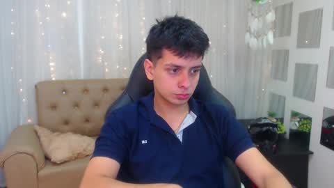 Filip David online show from December 17, 2024, 1:49 pm