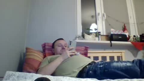 filipek757 online show from December 29, 2024, 7:00 pm