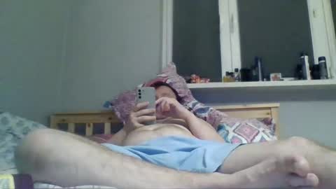 filipek757 online show from September 8, 2025, 10:20 pm