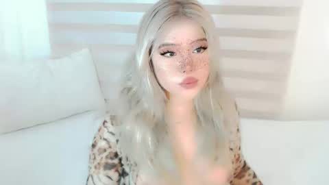 Snapshot of filipina_slutty69xxx chatting on April 25, 2026, 4:37 am Angela DONT FORGET TO FOLLOW AND GIVE ME APPRECIATION online show from April 25, 2026, 4:37 am
