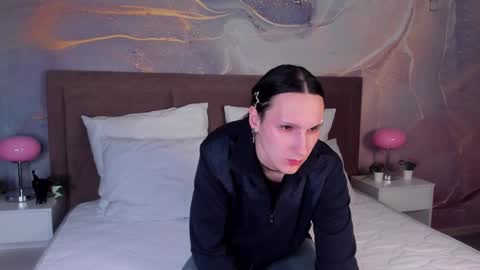 Honey Ill be waiting for you Tue Wed Thu Fri Sat Sun 10am-5pm online show from March 2, 2025, 5:04 pm