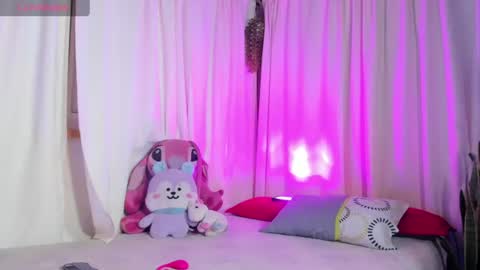 Snapshot of filletatouee chatting on June 24, 2026, 2:10 am filletatouee online show from June 24, 2026, 2:10 am