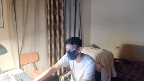 Snapshot of fin1904 chatting on December 31, 2024, 1:19 pm fin1904 online show from December 31, 2024, 1:19 pm