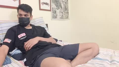 Snapshot of fin1904 chatting on January 17, 2025, 6:54 pm fin1904 online show from January 17, 2025, 6:54 pm