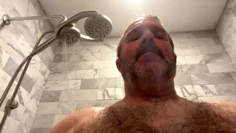 findmeyou68476332 online show from December 29, 2024, 1:38 pm