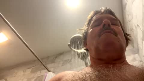 findmeyou68476332 online show from February 25, 2025, 9:31 am