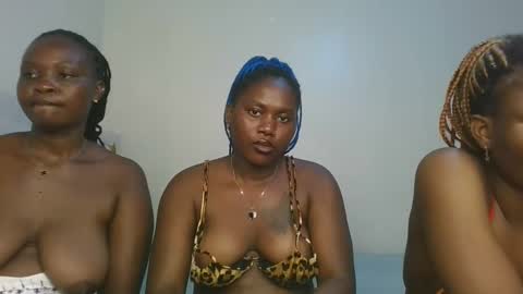 melanie online show from December 5, 2025, 1:14 am