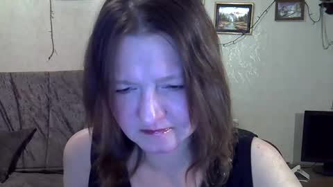 finika_say online show from November 29, 2025, 8:34 pm