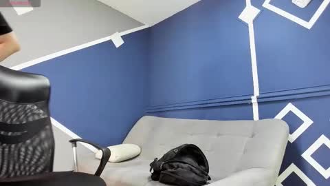 finn_jackson online show from March 16, 2026, 7:29 pm