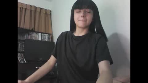 finnky1 online show from April 19, 2026, 1:05 am