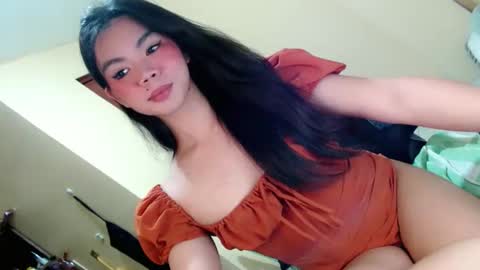 Snapshot of fionie_xxx chatting on May 22, 2026, 5:18 pm FIONA online show from May 22, 2026, 5:18 pm
