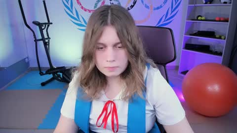 fiora online show from January 24, 2025, 12:10 pm