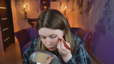 fiora online show from February 2, 2025, 8:24 am