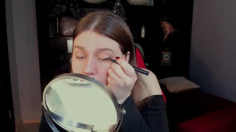 fiora online show from February 20, 2026, 7:32 am