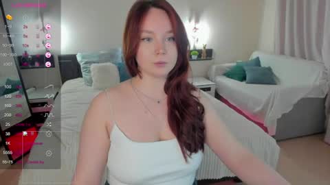 Snapshot of fire_emily chatting on June 11, 2026, 1:05 am fire_emily online show from June 11, 2026, 1:05 am