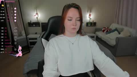 Snapshot of fire_emily chatting on July 26, 2026, 1:14 am fire_emily online show from July 26, 2026, 1:14 am