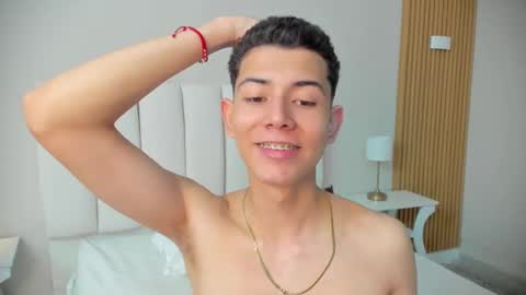 Nicolas online show from October 10, 2025, 12:48 pm