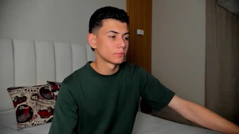 Nicolas online show from January 19, 2026, 12:42 pm