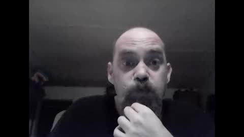 Snapshot of fireprince1977 chatting on April 28, 2026, 2:27 am Brad online show from April 28, 2026, 2:27 am