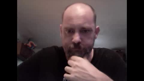 Snapshot of fireprince1977 chatting on May 18, 2026, 1:02 am Brad online show from May 18, 2026, 1:02 am