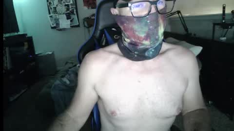 Snapshot of fit_beast chatting on November 10, 2025, 5:50 am fit_beast online show from November 10, 2025, 5:50 am