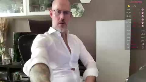 Rubn online show from September 19, 2025, 11:55 am