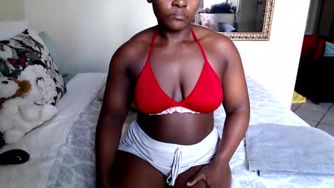 Snapshot of fitblair66_ chatting on February 25, 2025, 12:03 pm fitblair66_ online show from February 25, 2025, 12:03 pm