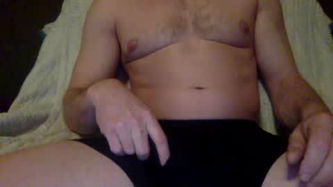 Snapshot of fitchatandfun chatting on April 7, 2026, 12:00 am fitchatandfun online show from April 7, 2026, 12:00 am