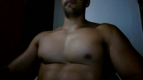 Snapshot of fitchestabs_69 chatting on June 11, 2026, 10:52 pm fitchestabs_69 online show from June 11, 2026, 10:52 pm