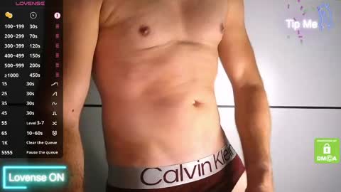 Snapshot of fitguy_84 chatting on May 11, 2026, 10:54 am fitguy_84 online show from May 11, 2026, 10:54 am