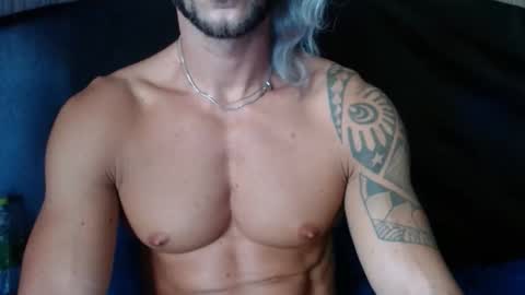 fitness1989 online show from December 2, 2025, 4:18 am