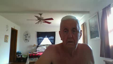 Snapshot of flamale65to chatting on May 6, 2026, 9:09 pm flamale65to online show from May 6, 2026, 9:09 pm