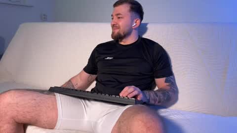 Flamefury18 online show from March 19, 2026, 7:34 am