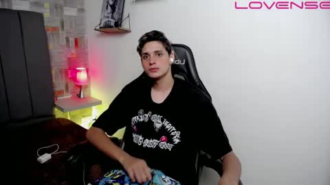 Flaquito online show from April 15, 2026, 8:53 pm