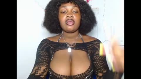 Snapshot of flasher_bigboobs chatting on July 15, 2026, 5:18 pm flasher_bigboobs online show from July 15, 2026, 5:18 pm