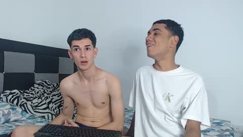 Snapshot of fleeting_love chatting on December 21, 2025, 11:12 pm Steven and Daniel online show from December 21, 2025, 11:12 pm