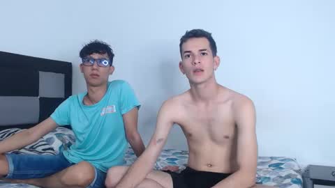 Snapshot of fleeting_love chatting on January 7, 2026, 6:21 pm Steven and Daniel online show from January 7, 2026, 6:21 pm