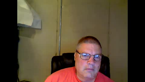 jd online show from October 2, 2025, 7:54 pm