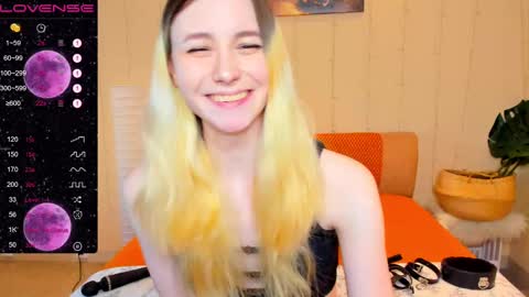 FlexiMona online show from February 14, 2025, 8:42 am