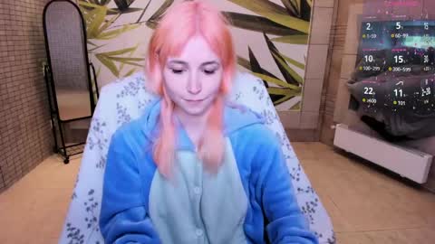 Snapshot of fleximona chatting on May 23, 2026, 8:40 am FlexiMona online show from May 23, 2026, 8:40 am
