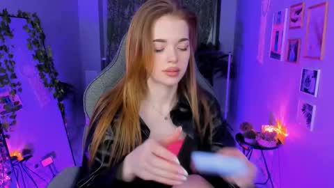 Flexyfoxy online show from May 18, 2026, 6:03 pm