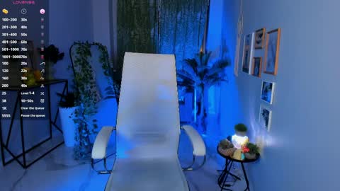 Flexyfoxy online show from June 4, 2026, 9:37 am