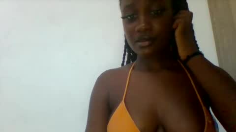 flirty_arrya online show from April 21, 2026, 10:43 am