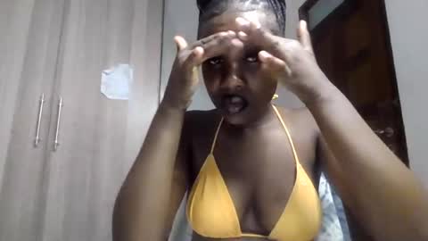 Snapshot of flirty_arrya chatting on June 22, 2026, 7:05 am flirty_arrya online show from June 22, 2026, 7:05 am