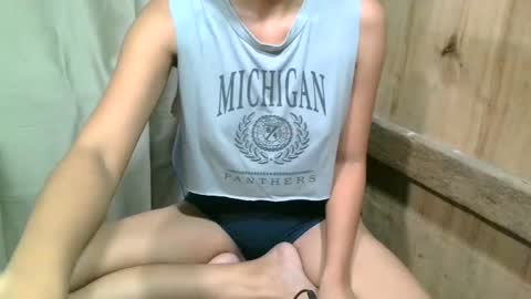 Angel online show from February 19, 2025, 5:27 pm